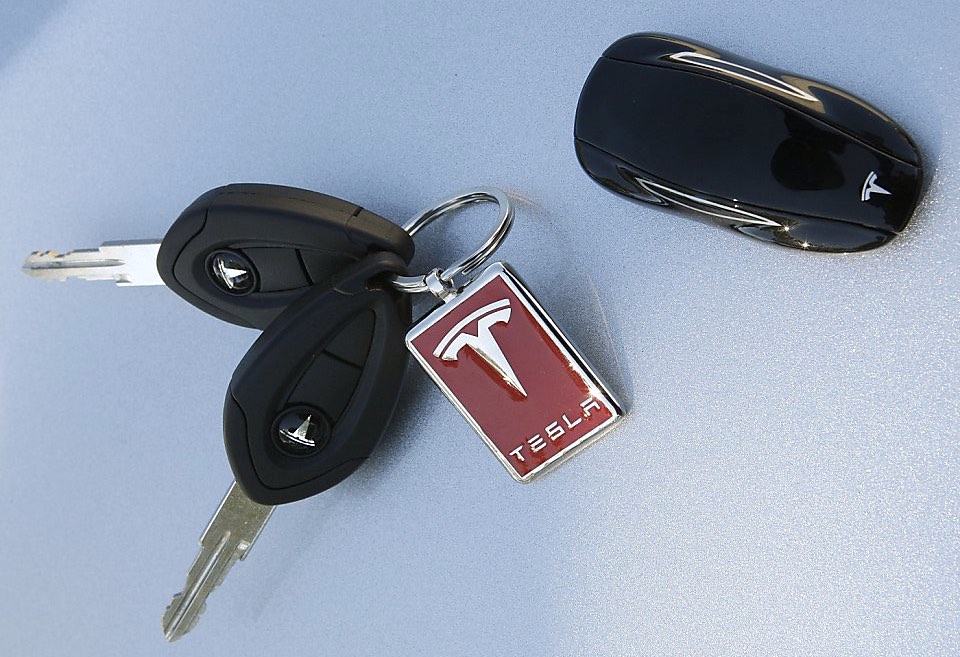 Tesla Keys.